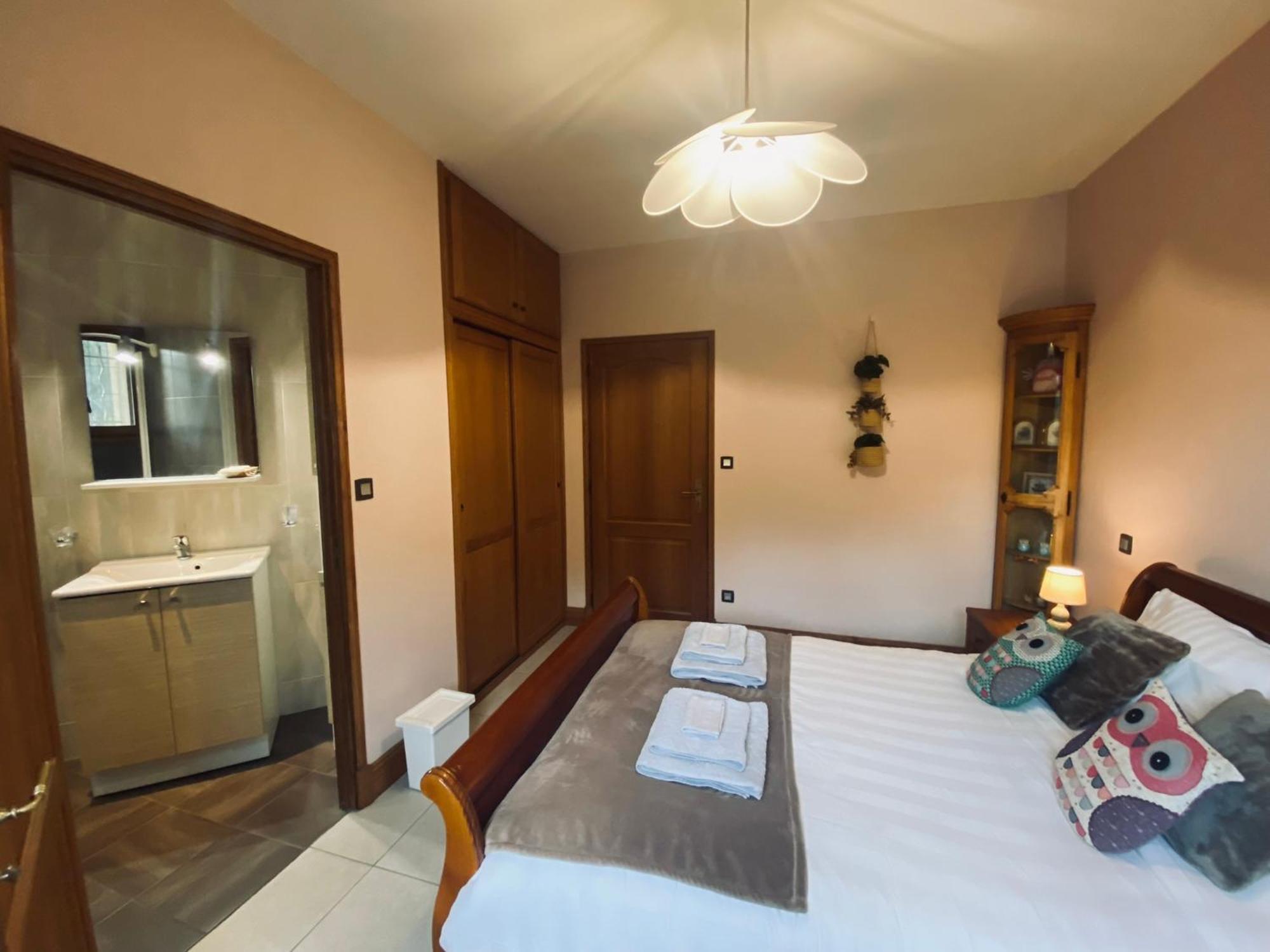 Bed and Breakfast Le Hibou Heureux Bezenac Екстер'єр фото
