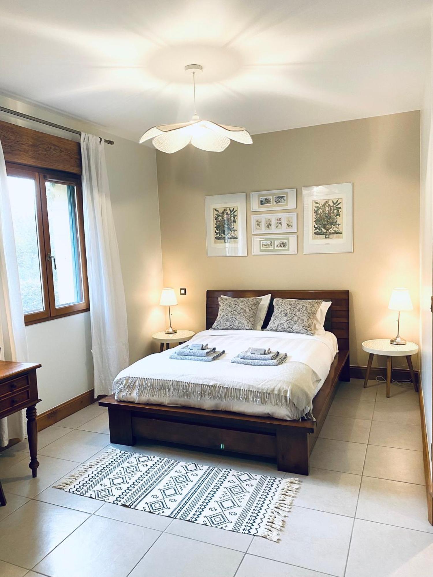 Bed and Breakfast Le Hibou Heureux Bezenac Екстер'єр фото
