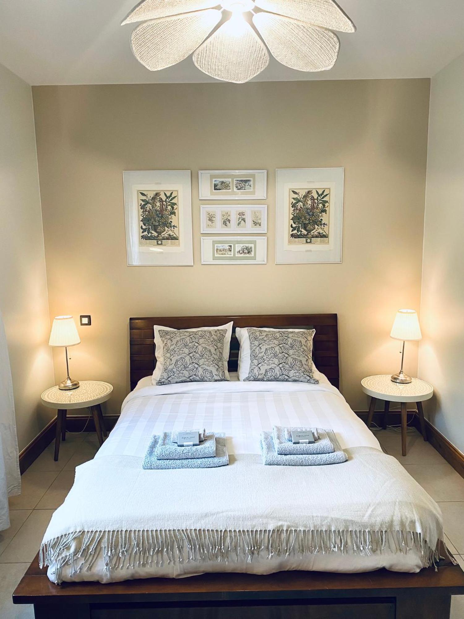 Bed and Breakfast Le Hibou Heureux Bezenac Екстер'єр фото