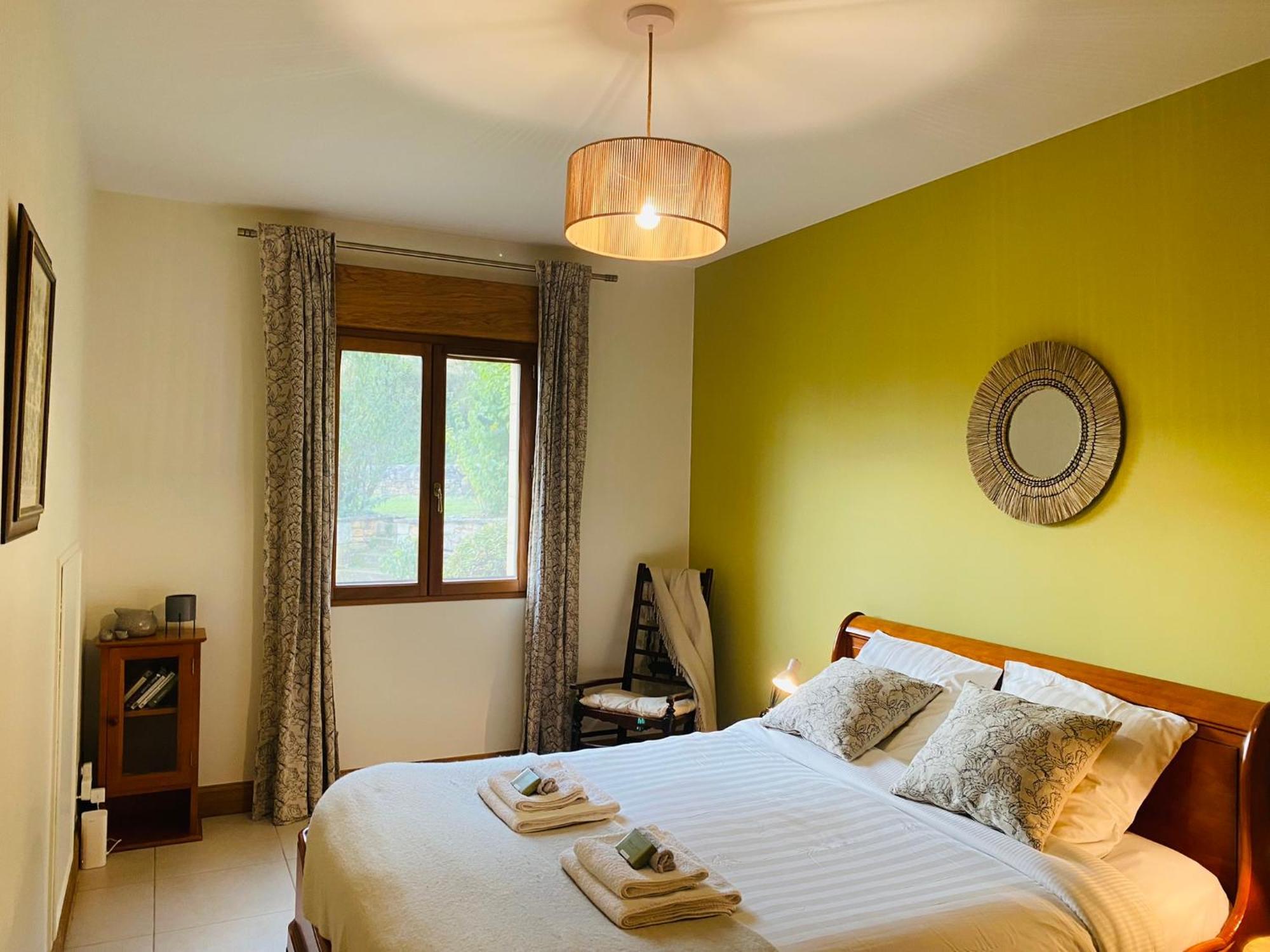 Bed and Breakfast Le Hibou Heureux Bezenac Екстер'єр фото