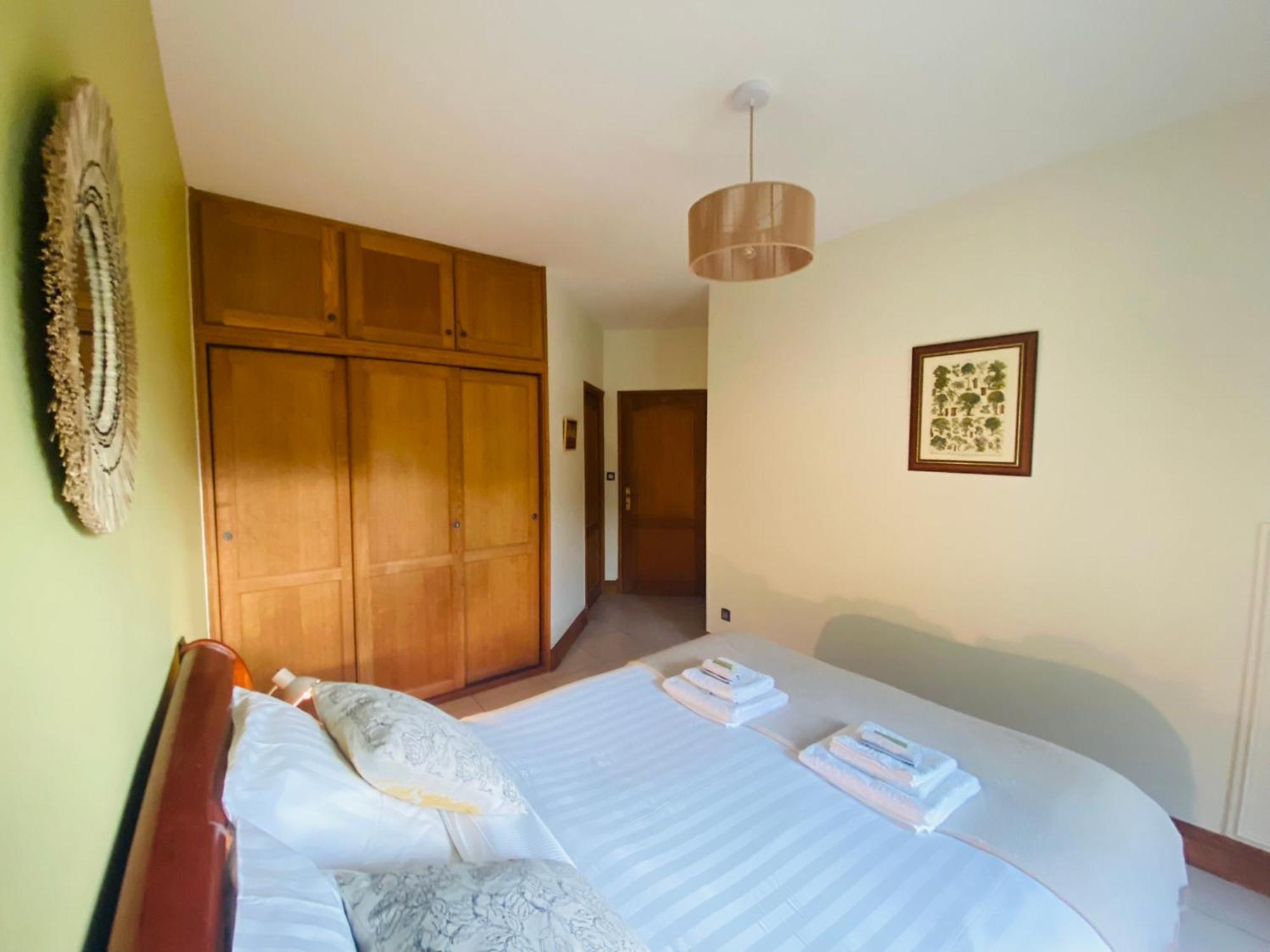Bed and Breakfast Le Hibou Heureux Bezenac Екстер'єр фото